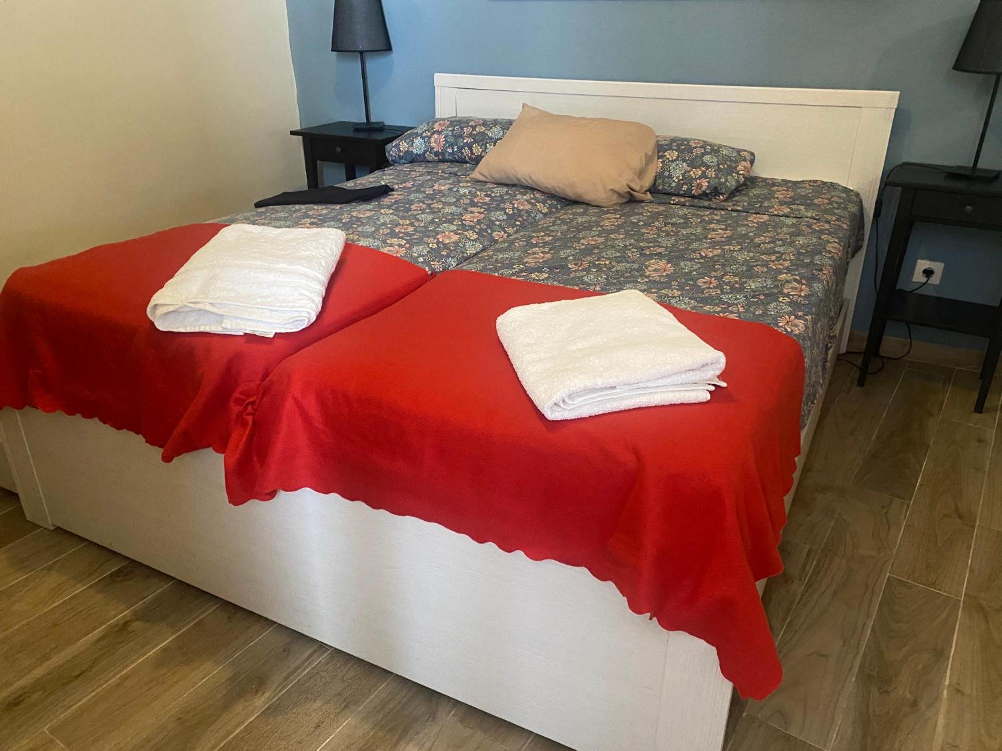 El Rincon Del Rey Apartment Torrejon del Rey Bagian luar foto